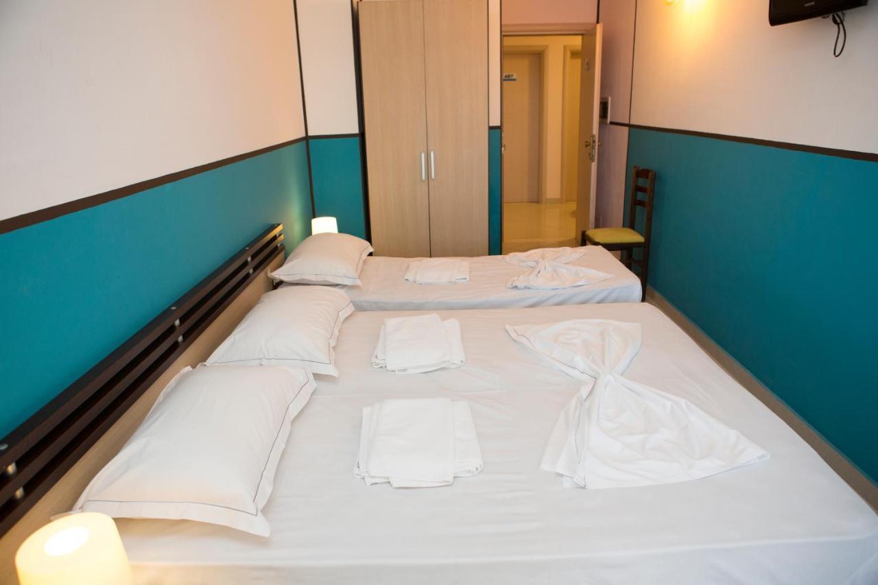 Hotel Vala Durrës Eksteriør bilde