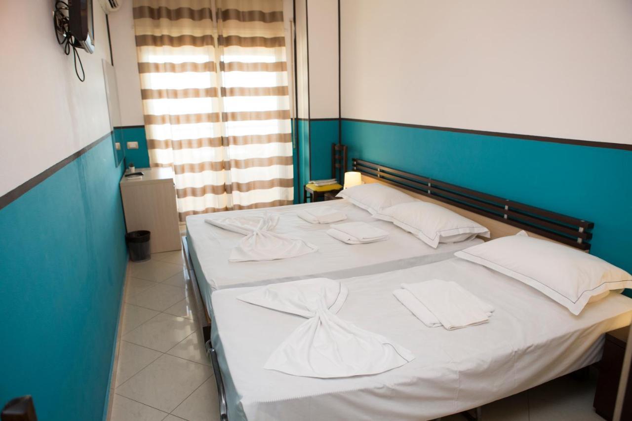 Hotel Vala Durrës Eksteriør bilde
