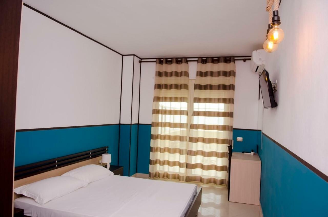 Hotel Vala Durrës Eksteriør bilde