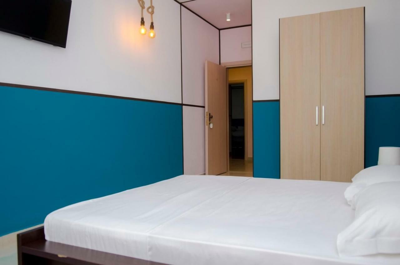 Hotel Vala Durrës Eksteriør bilde