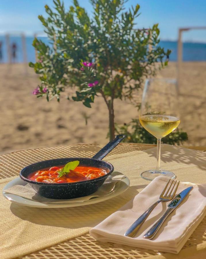Hotel Vala Durrës Eksteriør bilde