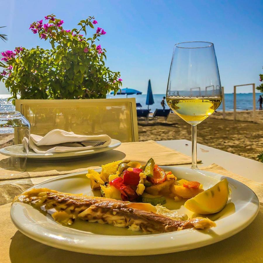 Hotel Vala Durrës Eksteriør bilde